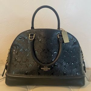 Black Coach Signature leather Purse/satchel with gold zipper